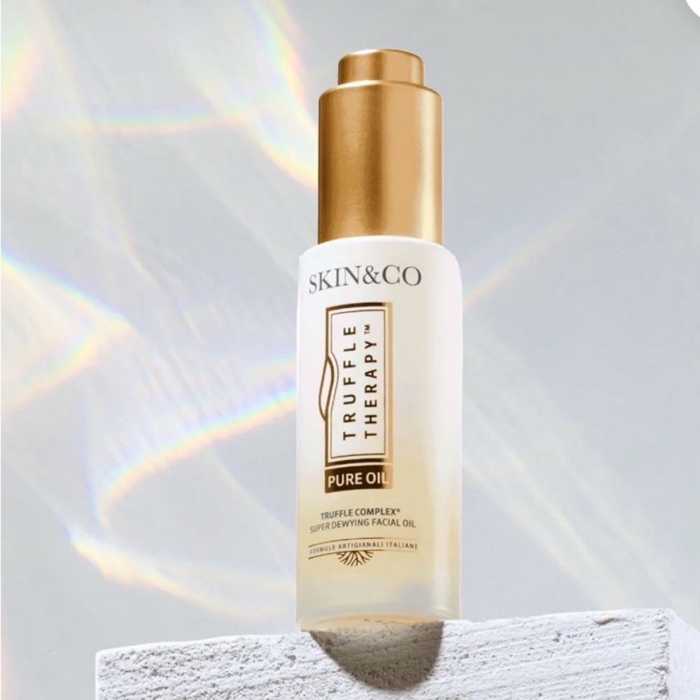 SKIN&CO Truffle Therapy Facial Oil NIB